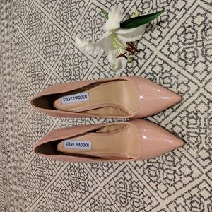 Steve Madden Pointed Toe Pumps